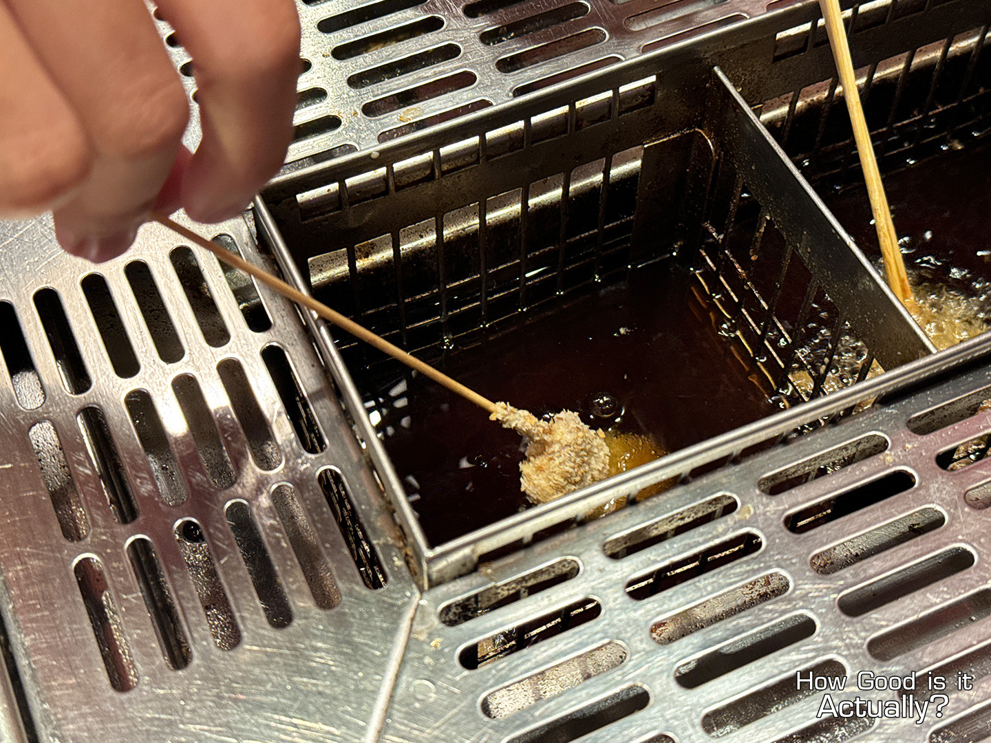 Kushiya Monogatari Placing Kushikatsu into the Fryer